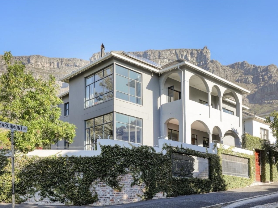 6 Bedroom Property for Sale in Oranjezicht Western Cape